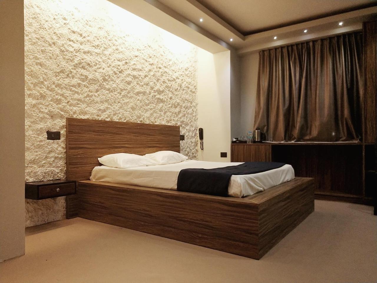 Rockski Boutique Bed & Breakfast Shillong Exterior photo