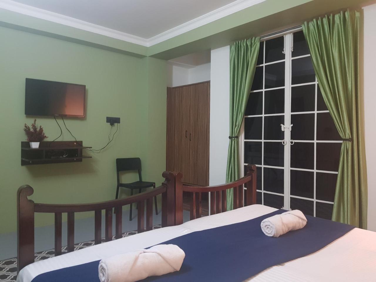 Rockski Boutique Bed & Breakfast Shillong Exterior photo